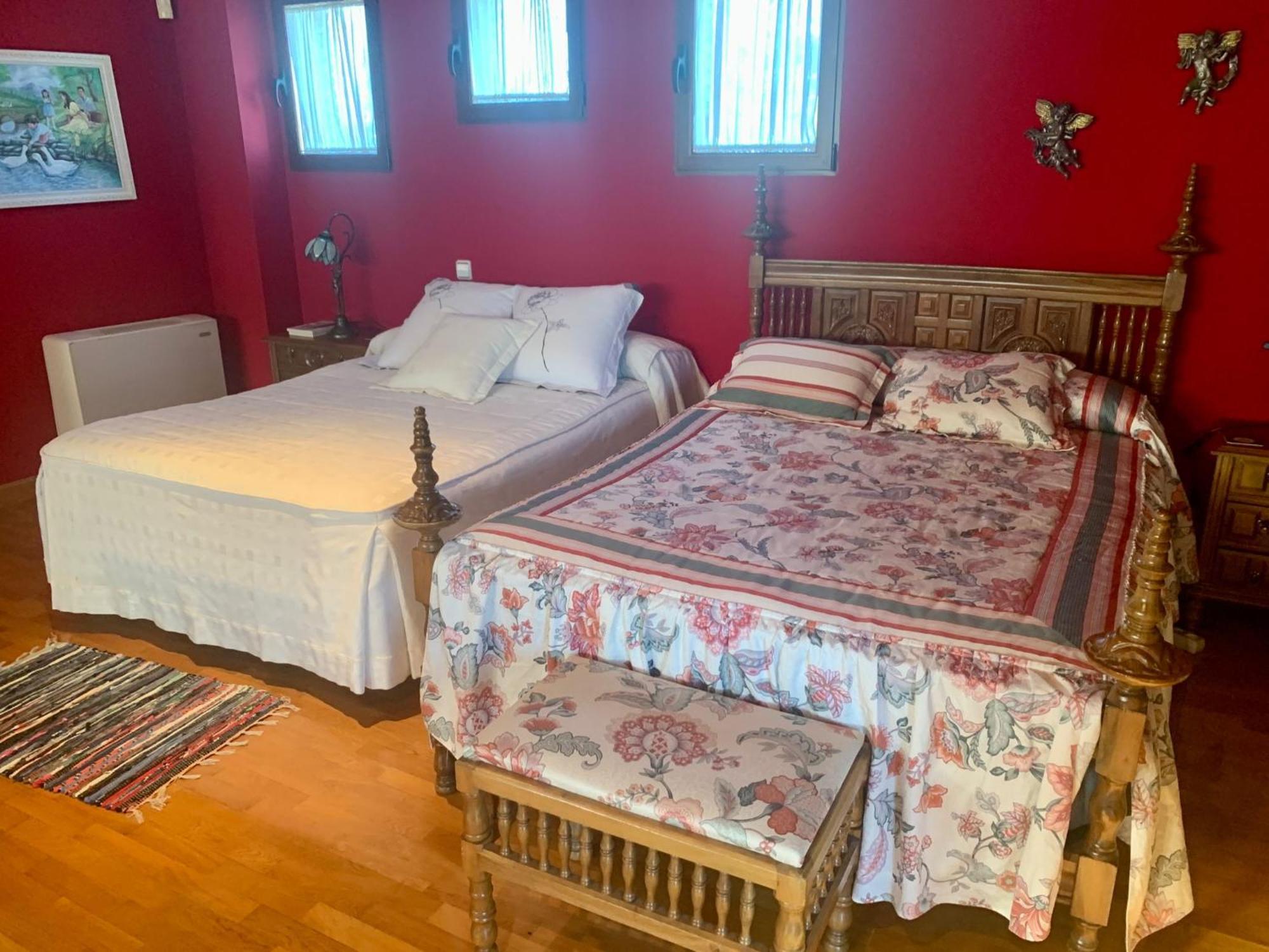 Homestay Luxury Positive House Gran Chaparral Toledo Pepino