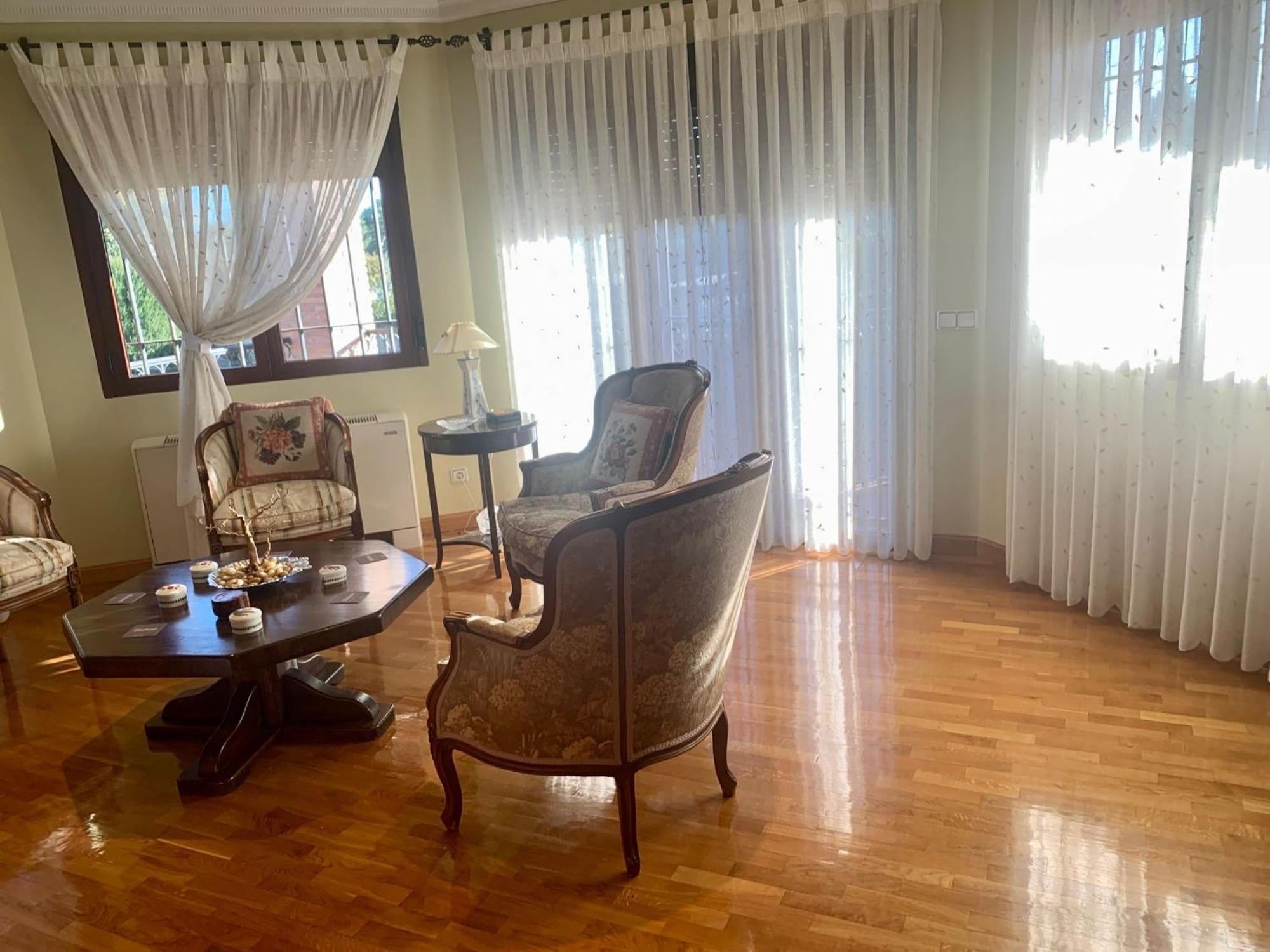 Luxury Positive House Gran Chaparral Toledo * Pepino